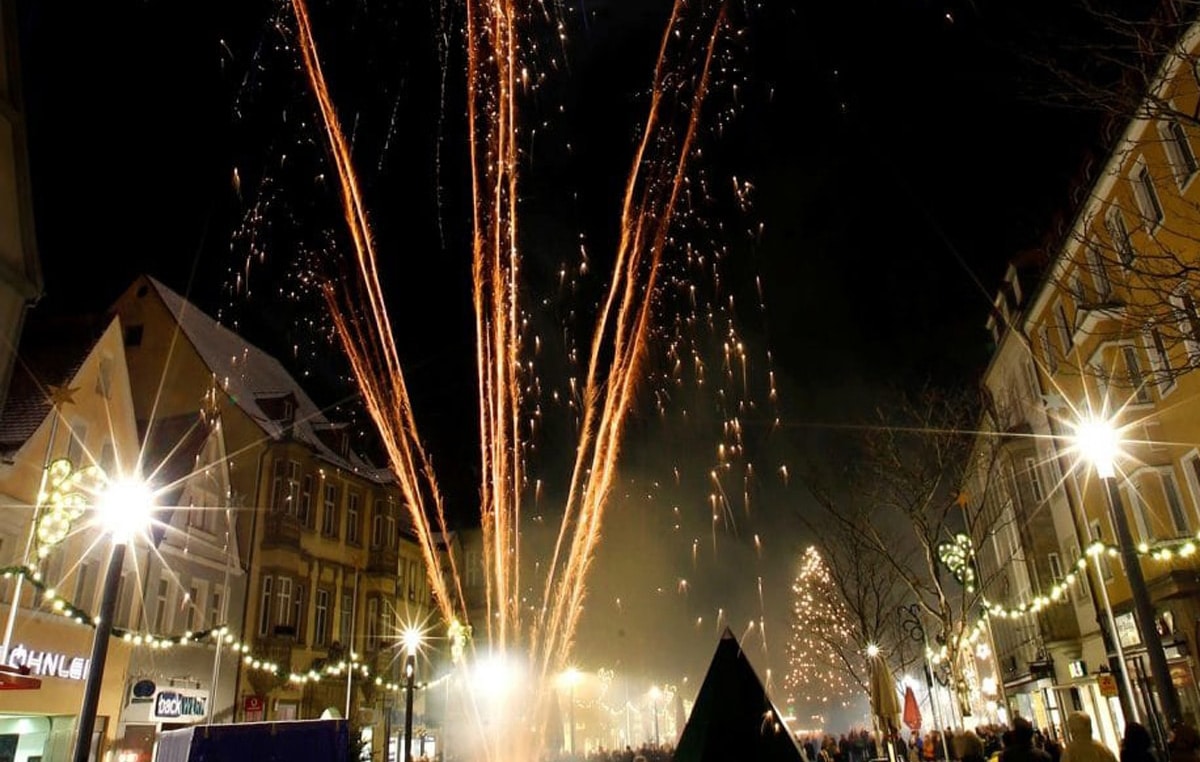 Feuerwerk in der Maximilianstraße.